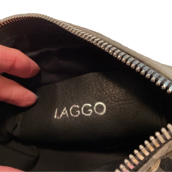Laggo City Pouch Camouflage Leather Wristlet - Picture 5 of 7